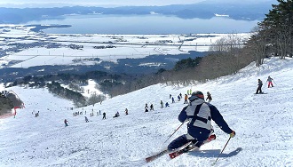 福島民報新聞に猪苗代スキー場オープンに関する記事が掲載されました。