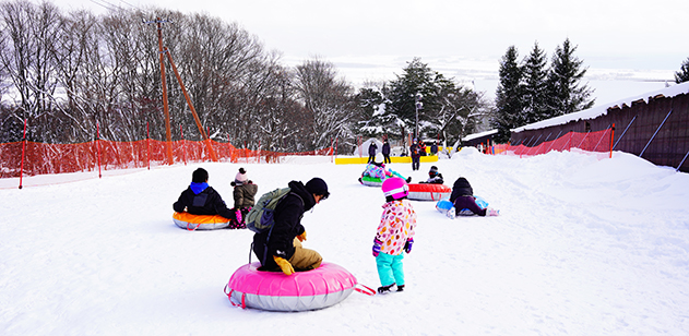 キッズパークスタッフ