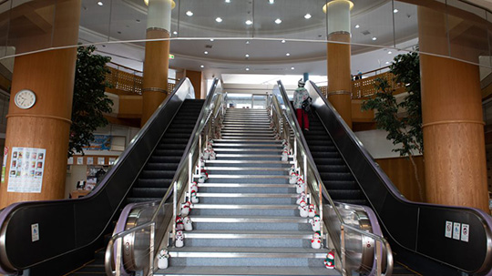 Center House 1F escalator